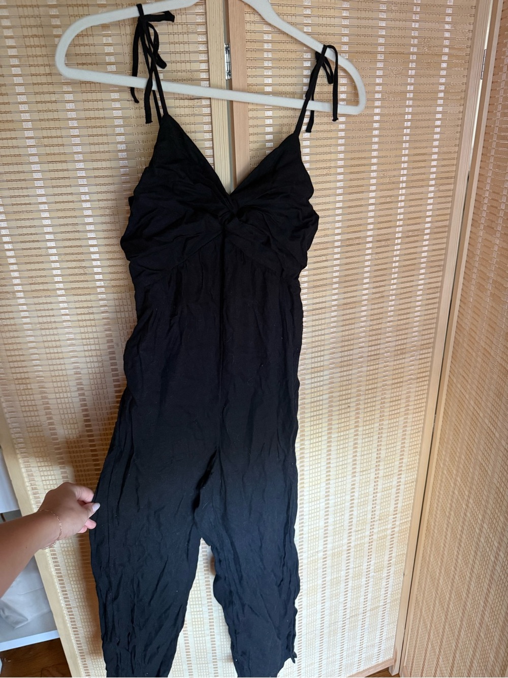 Black Tie-Shoulder Women’s One-Piece Jumpsuit